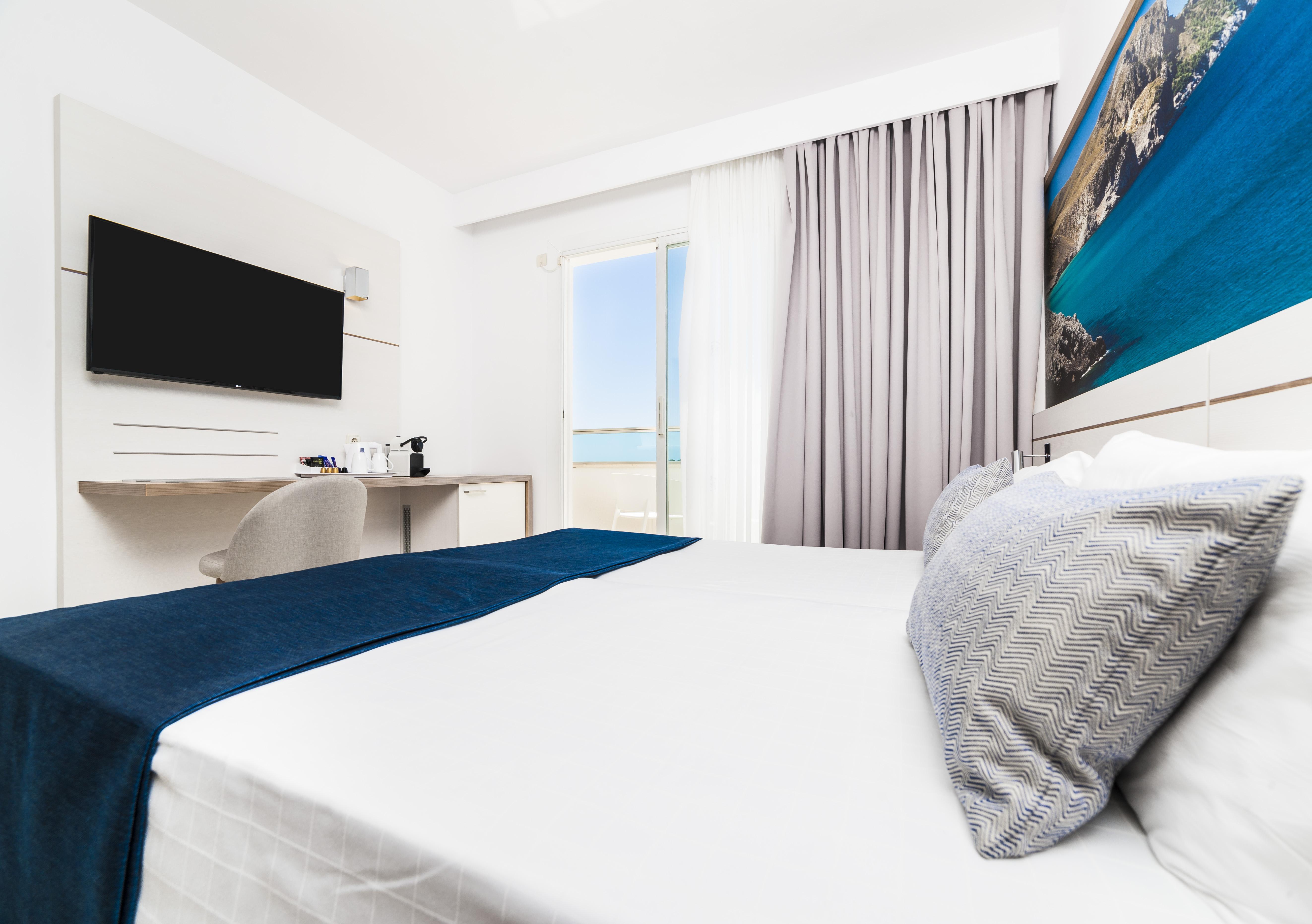 Globales Santa Lucia - Adults Only 18 Hotel Palma Nova  Bagian luar foto